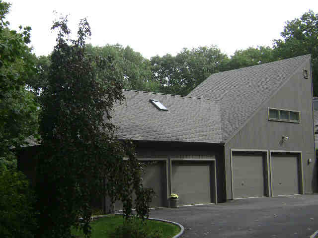 Building photograph for 171 INDIAN TRAIL RD